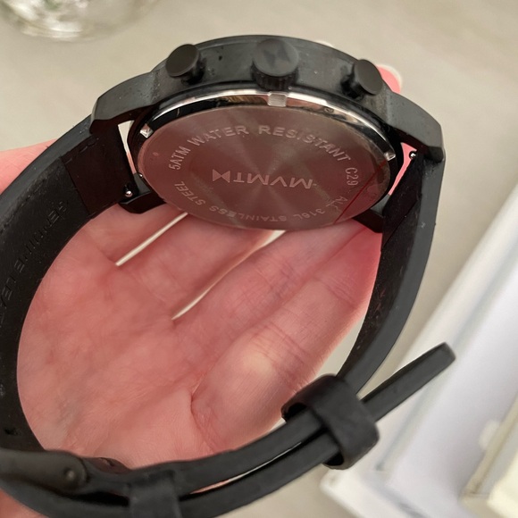 MVMT Mens All Black Watch - Picture 5 of 8